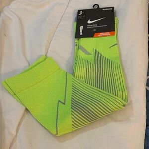 Nike Elite Men’s  Running Socks - Neon Green with Gray Accents Size 14-16